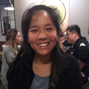 Meet your Posher, Francisca